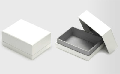 Trzyczęściowe białe pudełko pudelko z wieczkiem 97